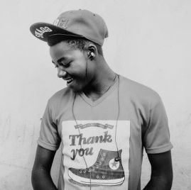 5070-black-and-white-man-person-music